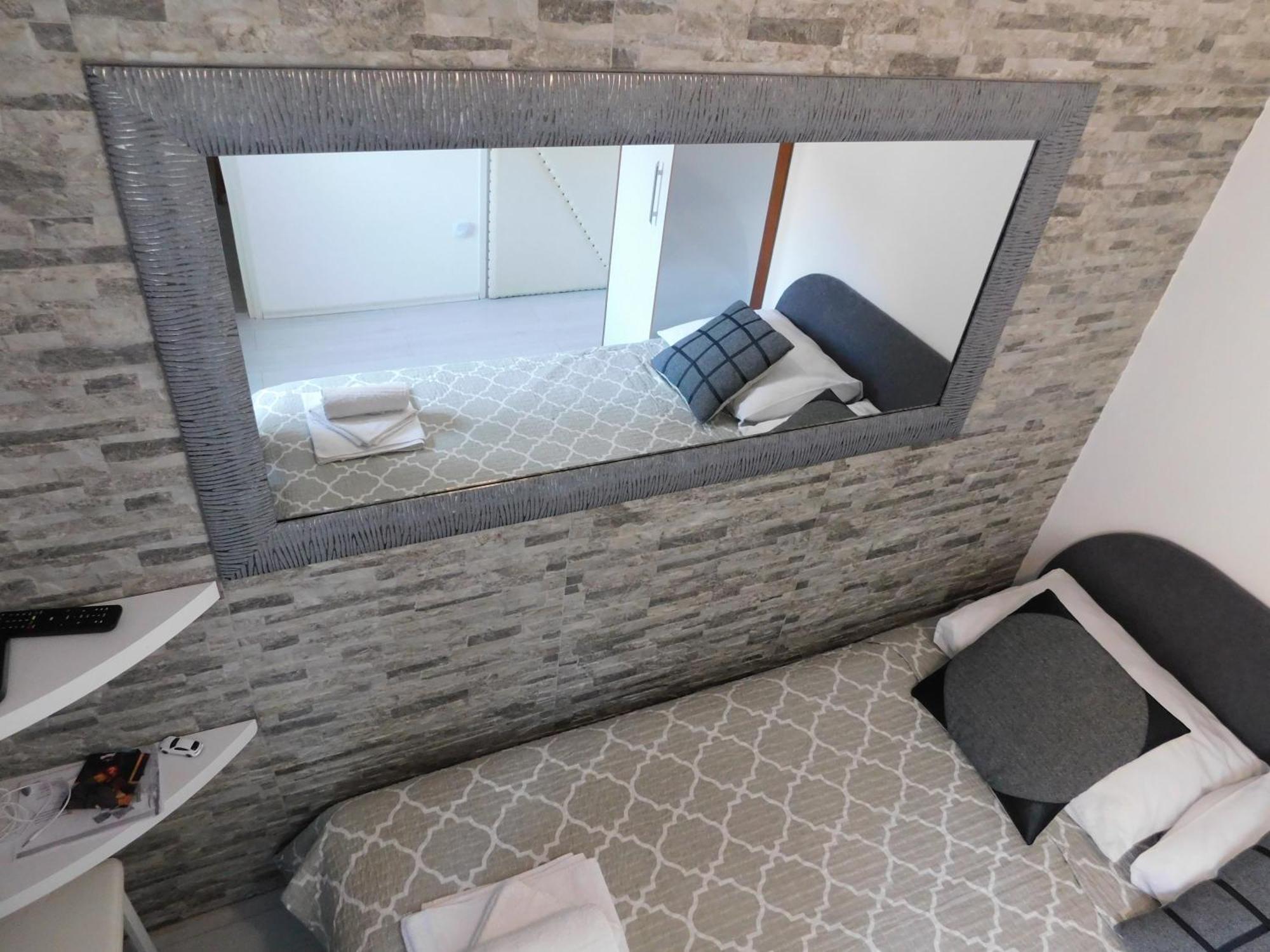 Apartments Huljev Primošten الغرفة الصورة