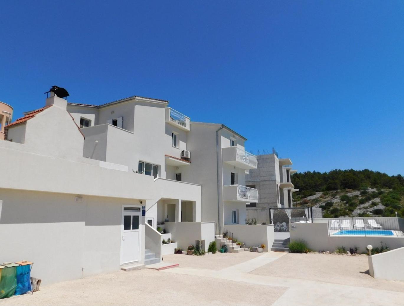 Apartments Huljev Primošten المظهر الخارجي الصورة