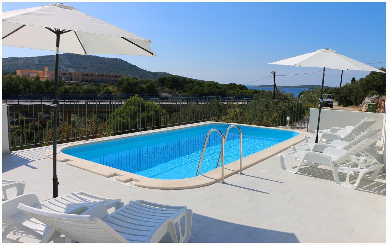 Apartments Huljev Primošten المظهر الخارجي الصورة