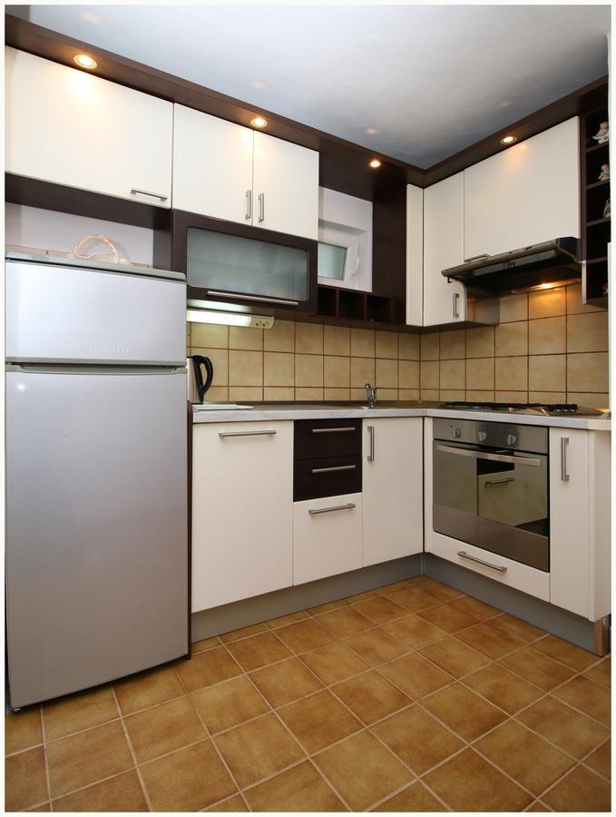 Apartments Huljev Primošten المظهر الخارجي الصورة