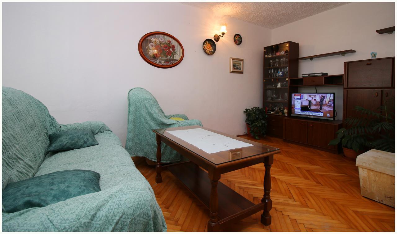 Apartments Huljev Primošten المظهر الخارجي الصورة